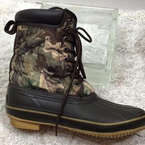 Game Winner camo duck boots